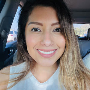 Meet your Posher, Vivianna